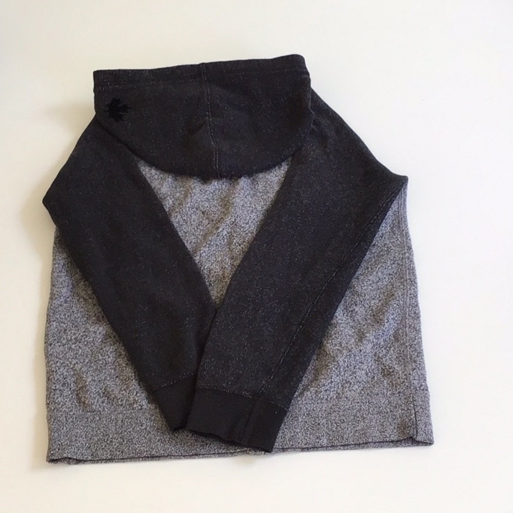 Kids Roots Sweater - Picture 2 of 3